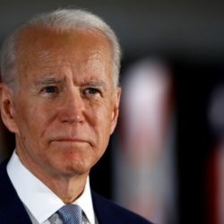 Joe Biden da una platica que habla sobre el abuso sexual
